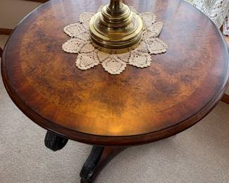 Vintage Stiffel Brass Urn Table Lamp with Burled Wood Pedestal Side Table second image