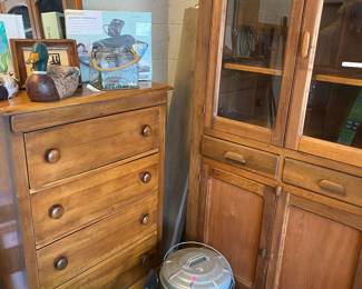 Vintage dresser, vintage sidebar/curio cabinet/China cabinet