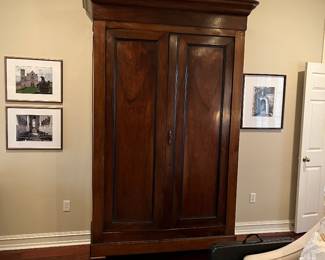 8 ft tall by 4.5ft wide