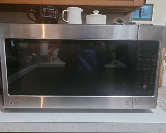 LG NeoChef 2.0 cu. ft. Stainless Steel Countertop Microwave