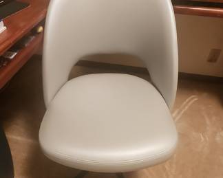 Swivel Office Chair