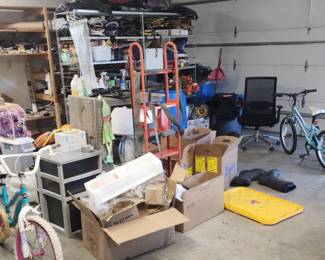 Loaded+++: Boat+ Jeep+ Tools+ Lumber+ Shed