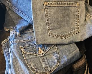 Loaded+++: Boat+ Jeep+ Tools+ Lumber+ Shed