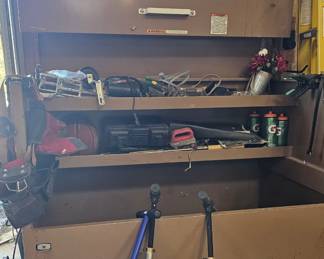 Loaded+++: Boat+ Jeep+ Tools+ Lumber+ Shed