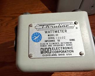 BIRD 43 THRULINE WATTMETER 50 OHM W/ TWO ELEMENTS 250W (250A) & 100W (100A)