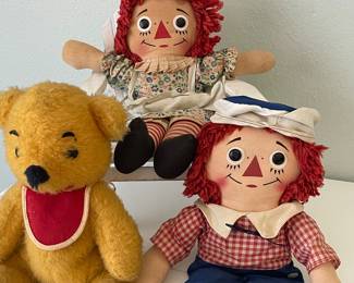 Vintage babies - Raggedy Ann is musical