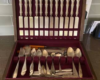 Silver plate flatware 