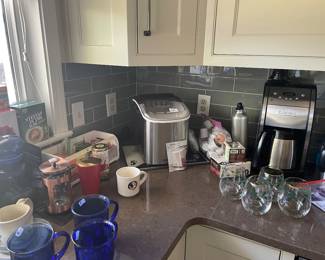  Coffee and tea 