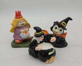Halloween Figures Lot 96