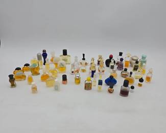 Lot of Perfume Samples Lot 