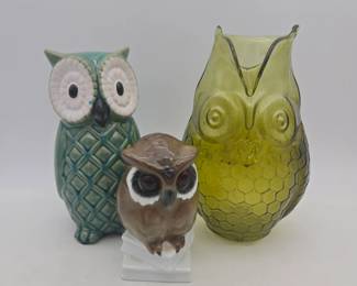 Owl Figures Lot 119