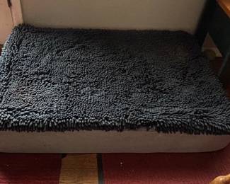 Chenille Shaggy Dog Bed Mat