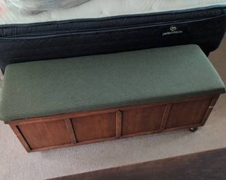 Vintage Lane Cedar Chest with Upholstered Seat
