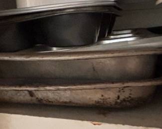 Glass Baking Dishes and Metal Baking Pans second image