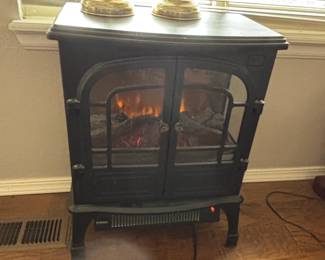 Black Freestanding Electric Fireplace Stove with Double Doors