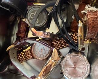 Assorted Lot of Vintage and Modern Wristwatches