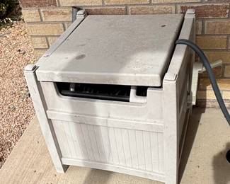 Suncast ft. Hose Hideaway