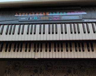 Casio CTKL Electronic Keyboard second image