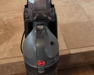 Hoover WindTunnel High Capacity Bagless Upright Vacuum Cleaner