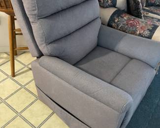 Power Lift chair  Willetta Gray 