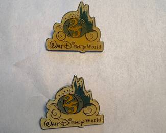Disney pins