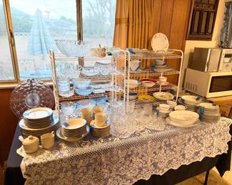 Beautiful collection of plates and crystal 