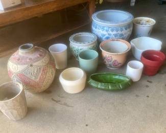  Vintage Pots