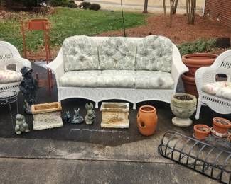 Patio Furniture/ Vintage Planters