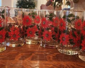Poinsette Glasses