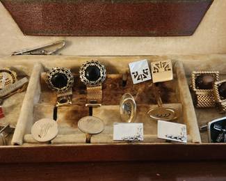 Vintage Cufflinks and Case