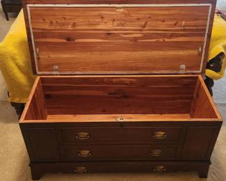 Lane Cedar Chest