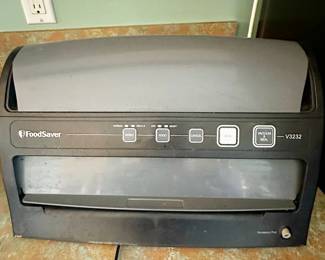 Food Saver (New in Box)