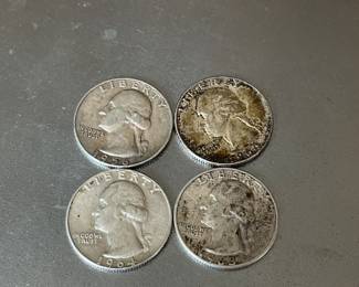 Several sets of silver quarters