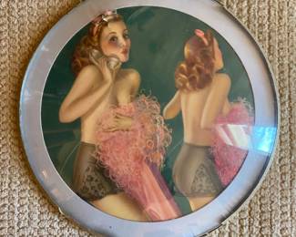 Vintage 40s pin-up under bubble glass