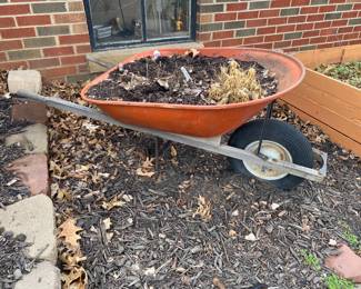 Wheel barrow