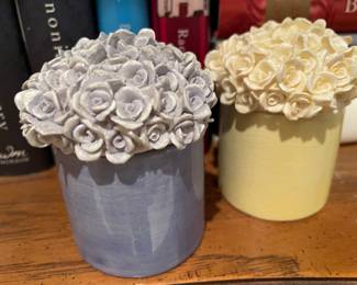 Small decorative pieces