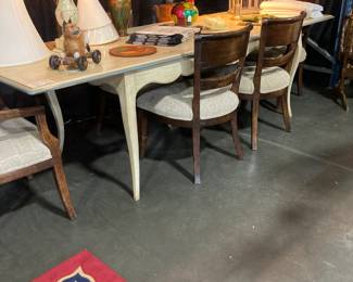 Grange Dining Table with built-in leaves (2), Dining Chairs (2) arms, (4) sides