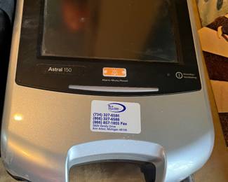 Resmed astral 150 ventilator 