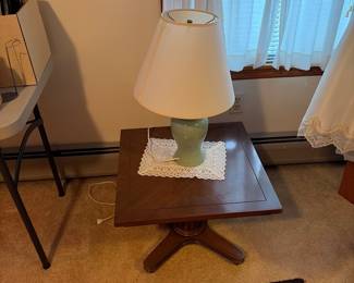 End table and lamp