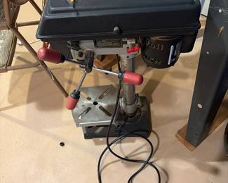 Drill press 