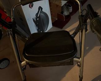 Walker with seat 