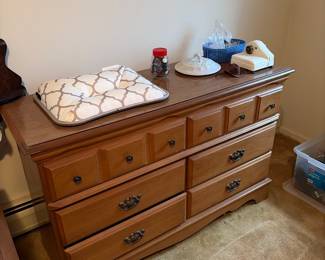 Six draw dresser 
