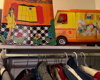 Barbies family house 