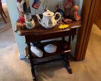 Antique Victorian, walnut parlor table 2 tier