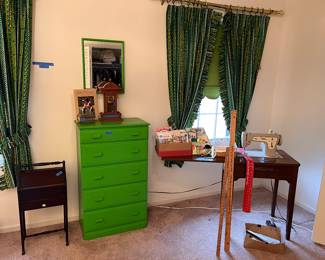 Vintage Singer sewing machine, painted chest, misc 