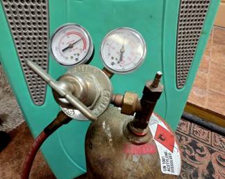 Jewelry making equipment