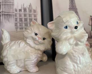 items located on shelves in Dining area - lots of smalls & collectibles