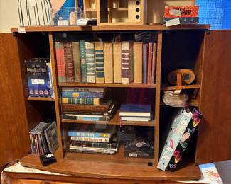 Bedroom 1 -  Desk with shelf Unit 