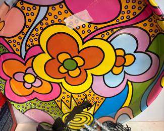 items located on shelves in Dining area - lots of smalls & collectibles