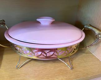 Dining Room Cabinet - Casserole Dish with lid and stand